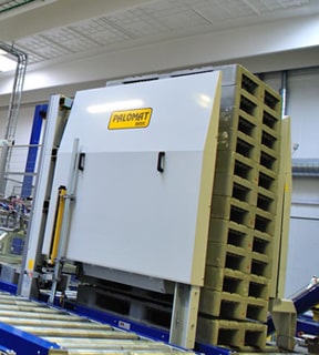 Inline Pallet Stacker